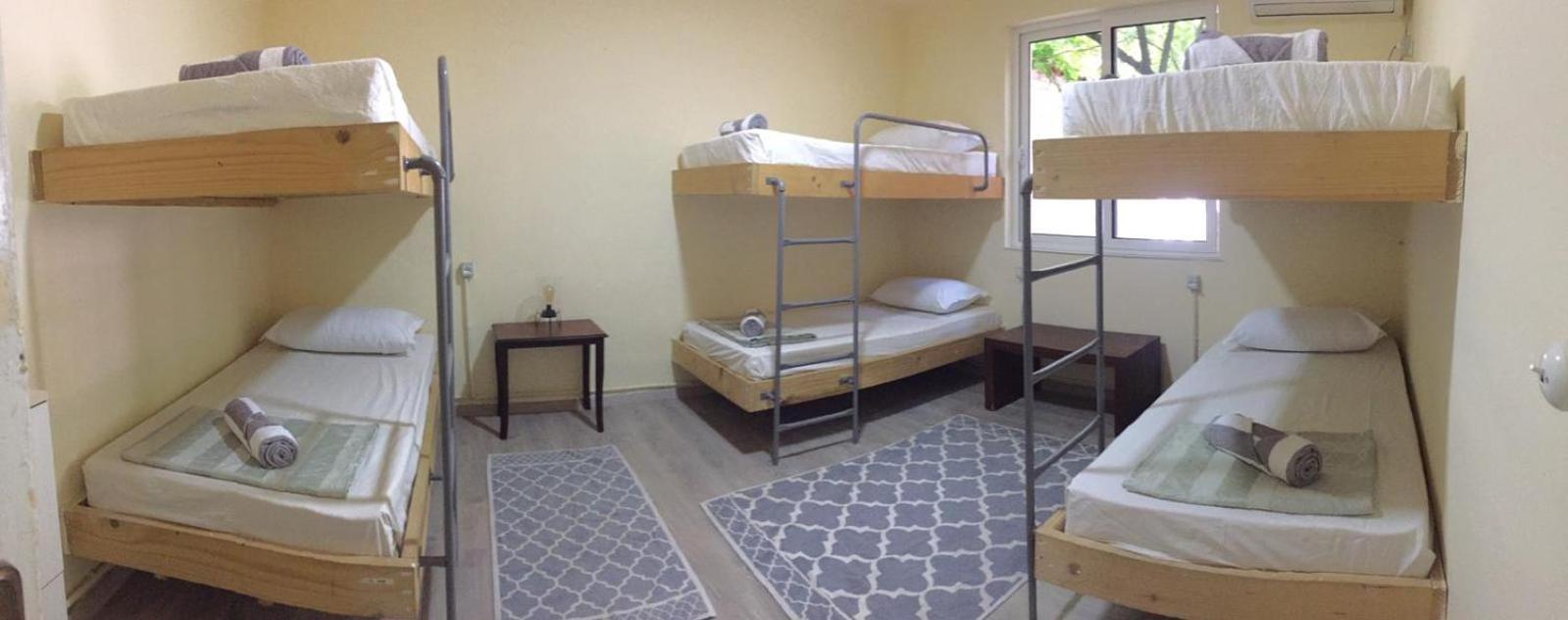 Zig Zag Hostel Tirana Zewnętrze zdjęcie